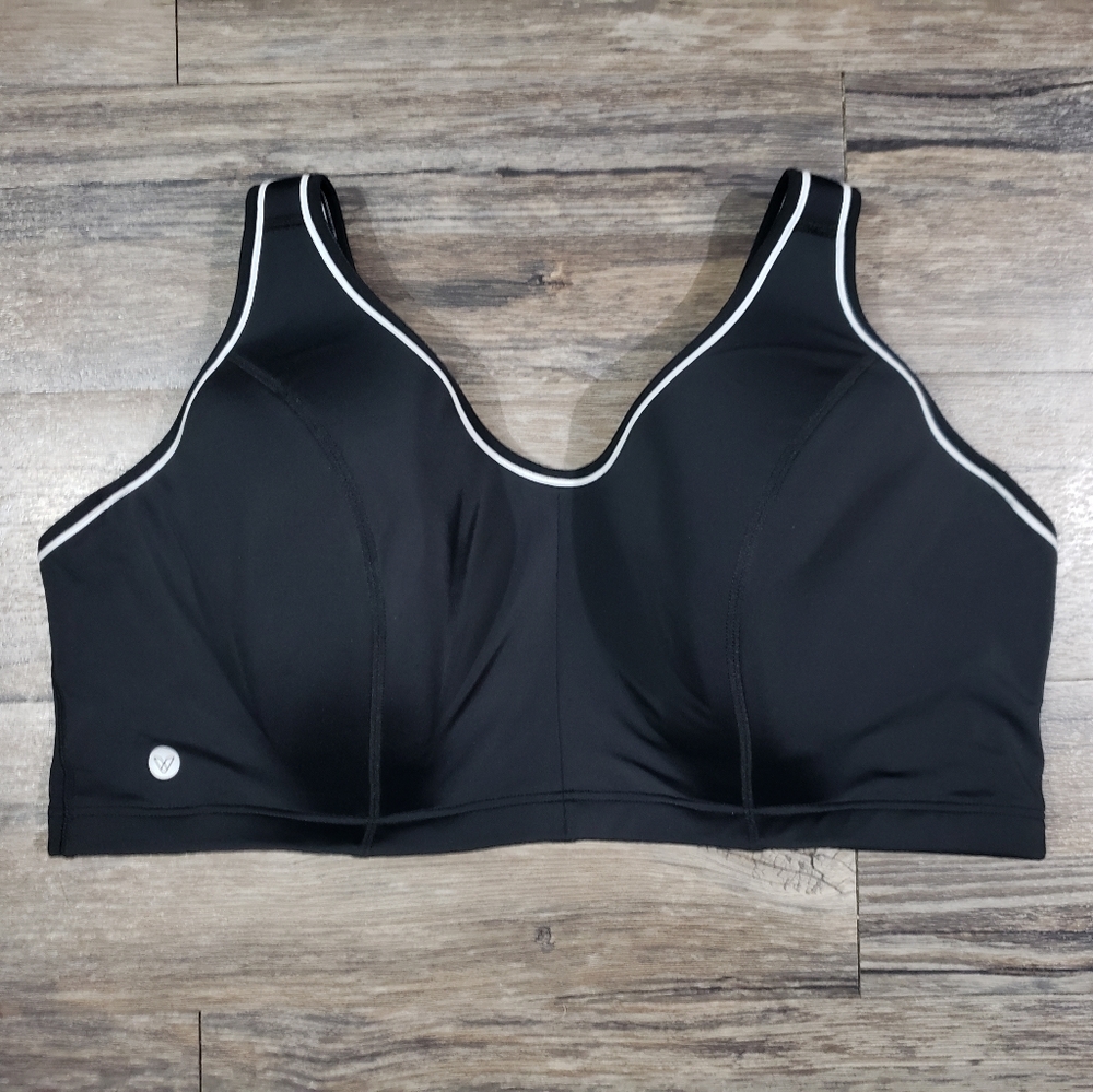 Livi active molded sports bra 48dd black